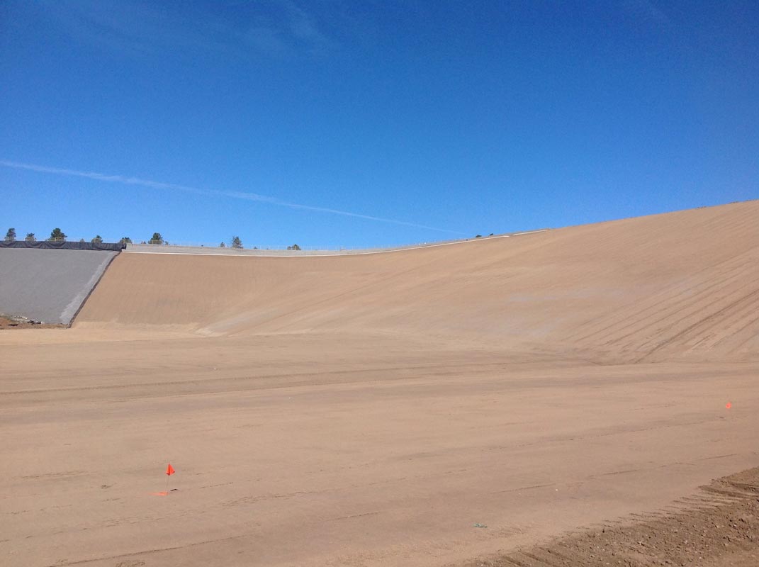 Knott Landfill Cell 6 Construction TAPANI INC.